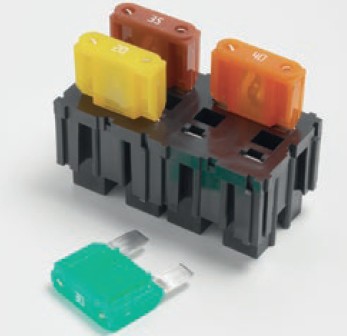 [03540505Z] 4-POSITION MAXI STYLE FUSE MODULE